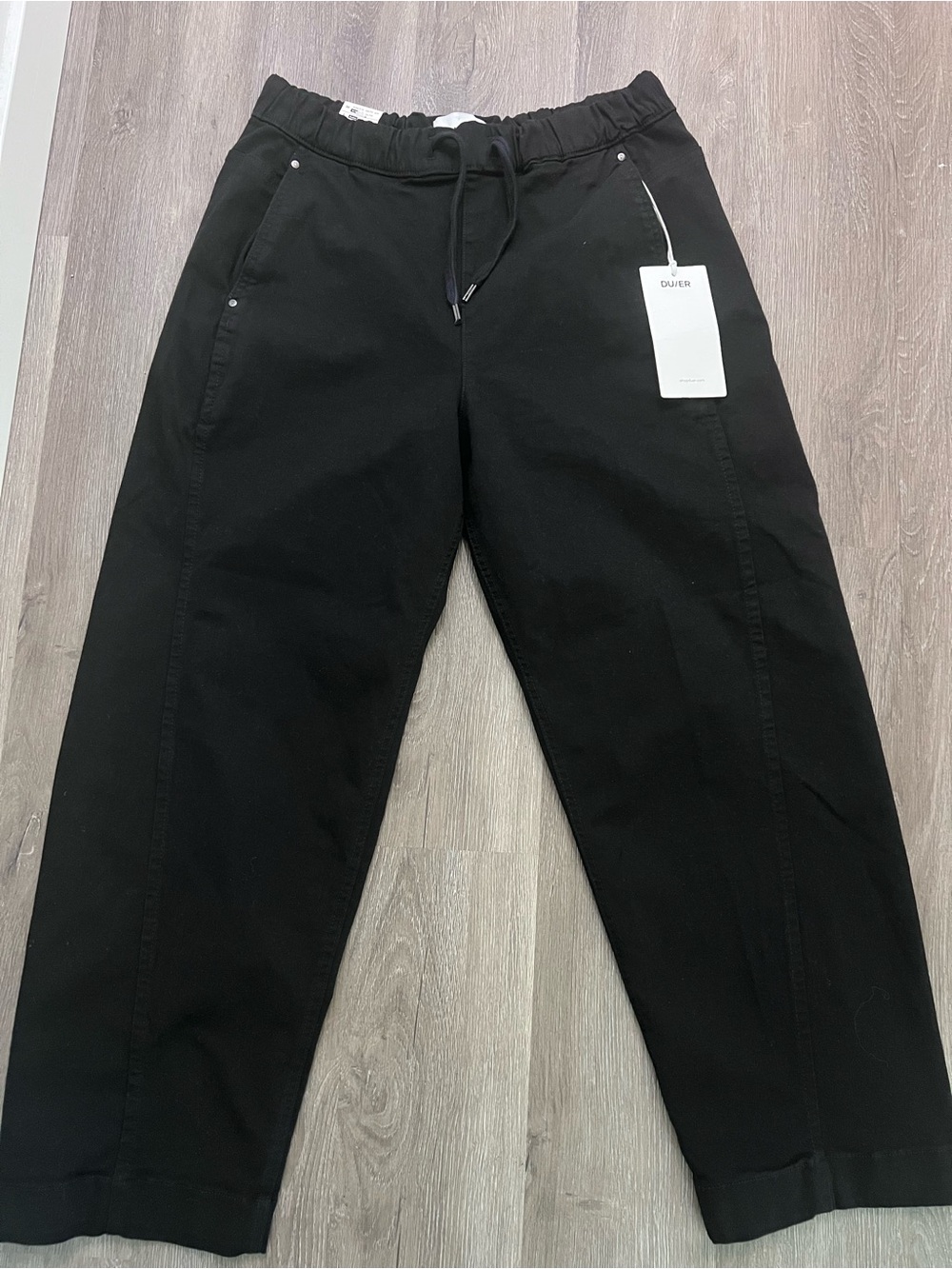 Duer women’s Black barrel pull on Pants